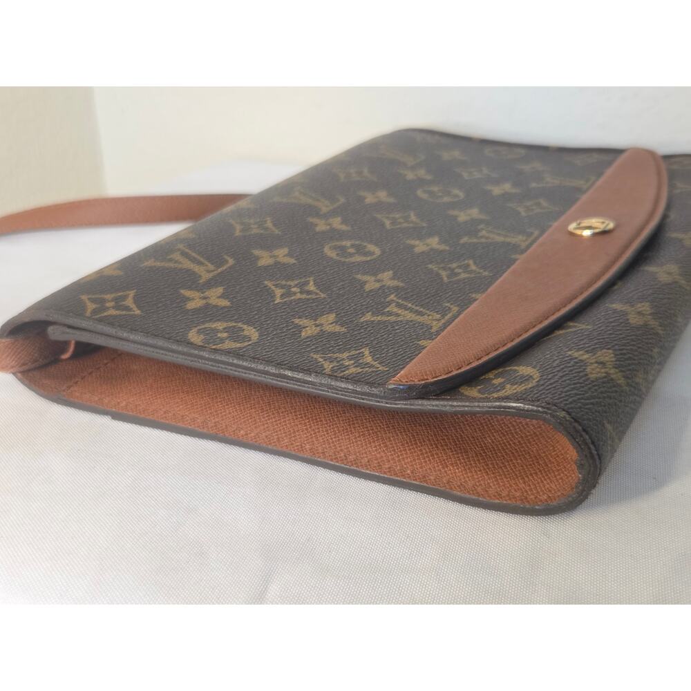 Louis Vuitton Monogram Bordeaux Bag Clutch Crossbody Vintage LV Removable Strap - Picture 3 of 16